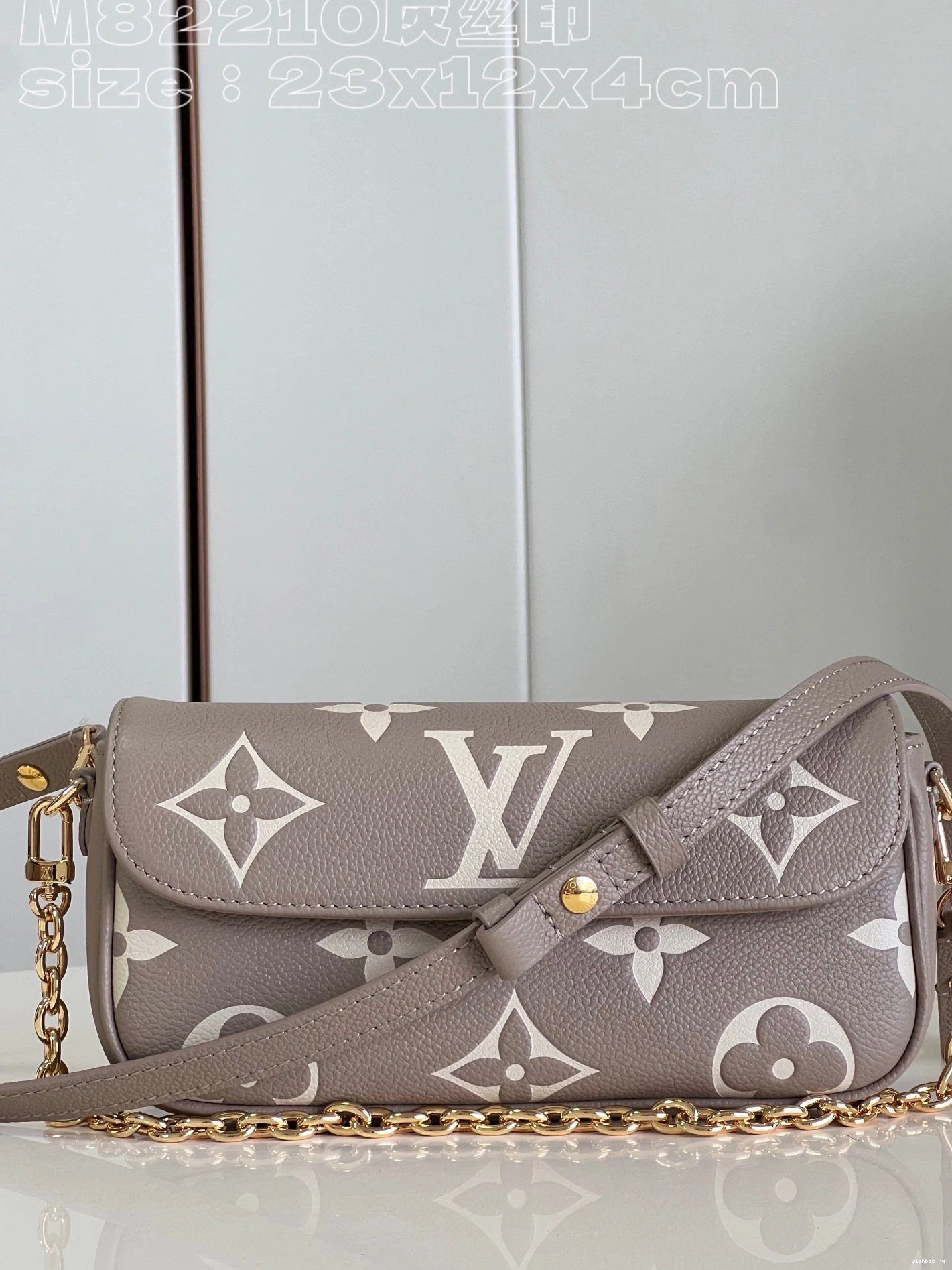 WIS LOUIS Wallet Ivy-23.5*12*4.3cm Chain on VUITTON 0908